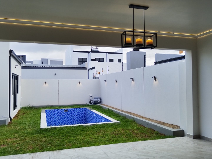 4 Bedroom Property for Sale in Sandown Western Cape